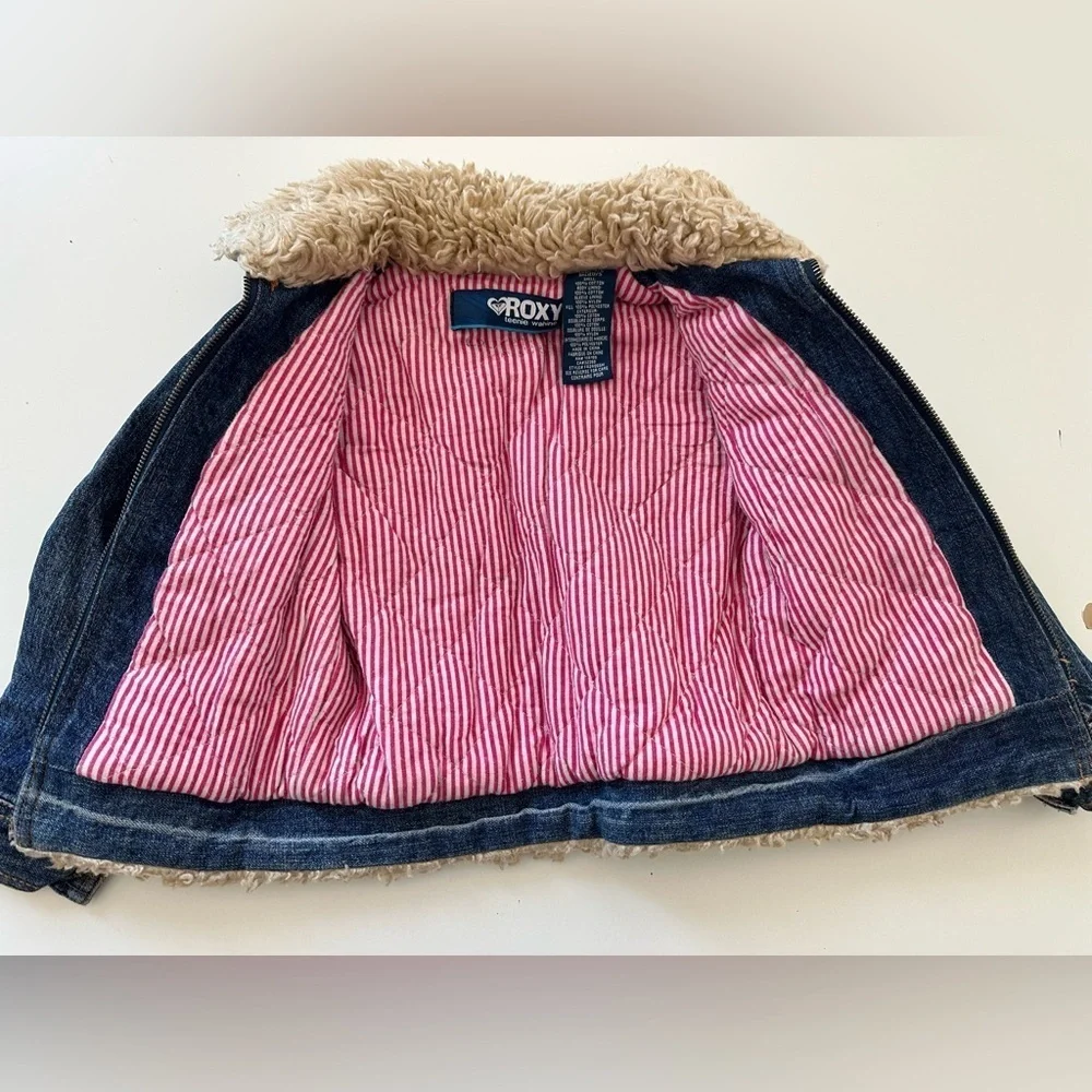 Vintage Girls ROXY Shaggy Faux Fur Lined Collar Zip Up Denim Jean Jacket Size 5